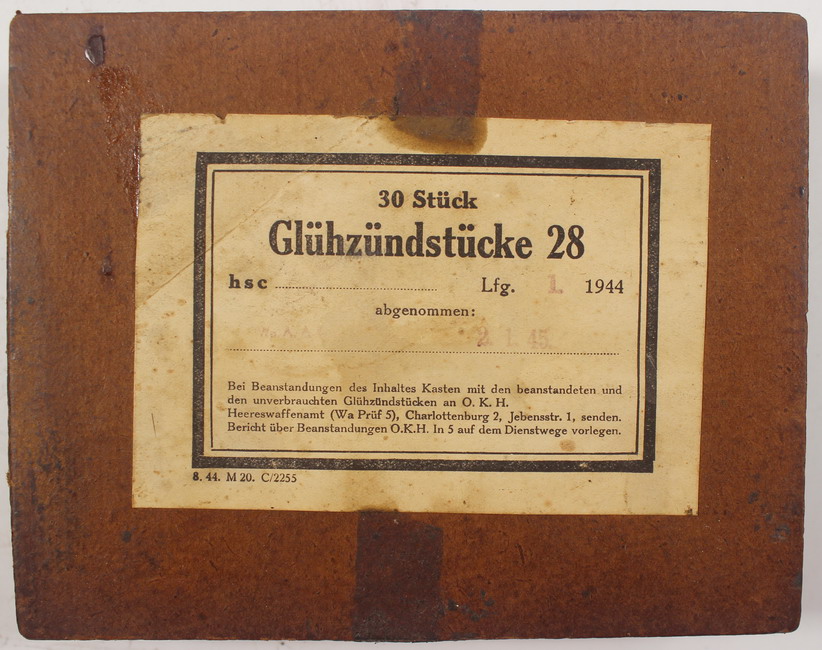 Box and electric lighters Glühzündstück 28 for Schrapnellmine 35, inert, original German World War II.