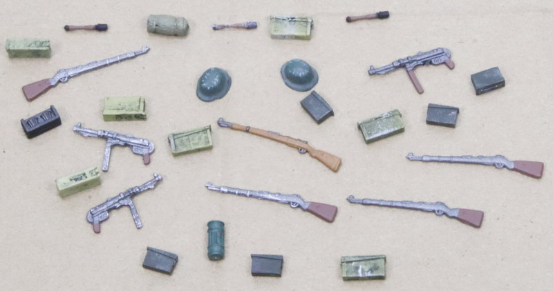 Modeling accesories equipment & weapons, German ¿1/35 – 1/32? Lot price