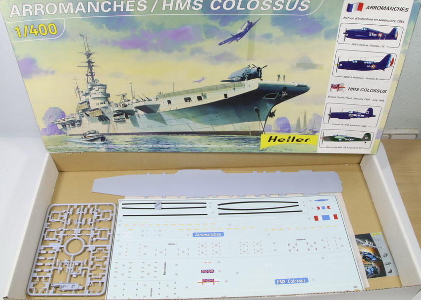 Modeling ship aircraft carrier Arromanches – HMS Colossus, ref. 81090, 1/400, Heller, incompleto.