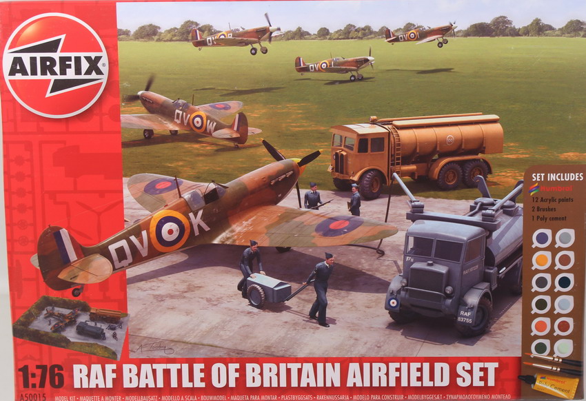 Modeling diorama RAF Battle of Britain airfield set, 1/76, ref. A50015, Airfix.