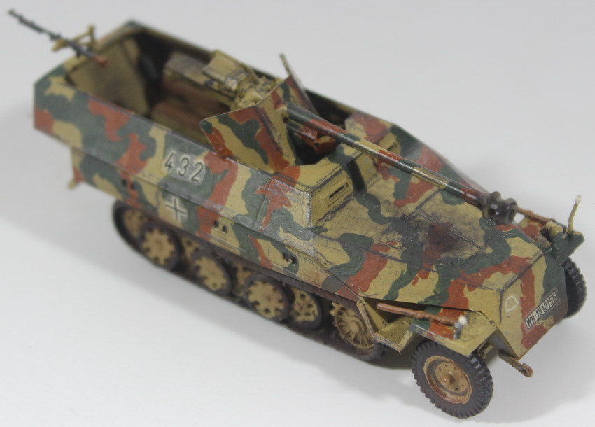 Modeling halftrack Sdkfz 251/22 Mittlerem Schützenpanzerwagen, mounted and painted, 1/72, ref. caja 1