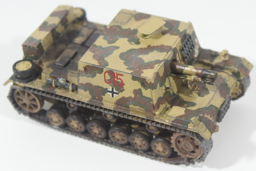 Modeling self-propelled artillery Sturm-Infanteriegeschütz 33B - sIG 33B, assembled and painted, 1/72, box no. 2