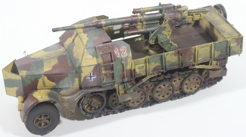 Modeling vehicle Sdkfz 9 – 18 T. 88 mm, montada y pintada, 1/72, ref. caja 1