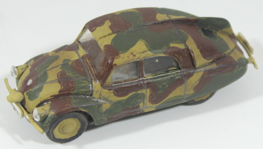 Modeling car german military, assembled and painted, 1/72, ref. box 1
