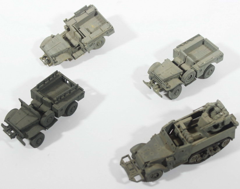 Modeling vehicles USA World War two, 1/72, incompletes