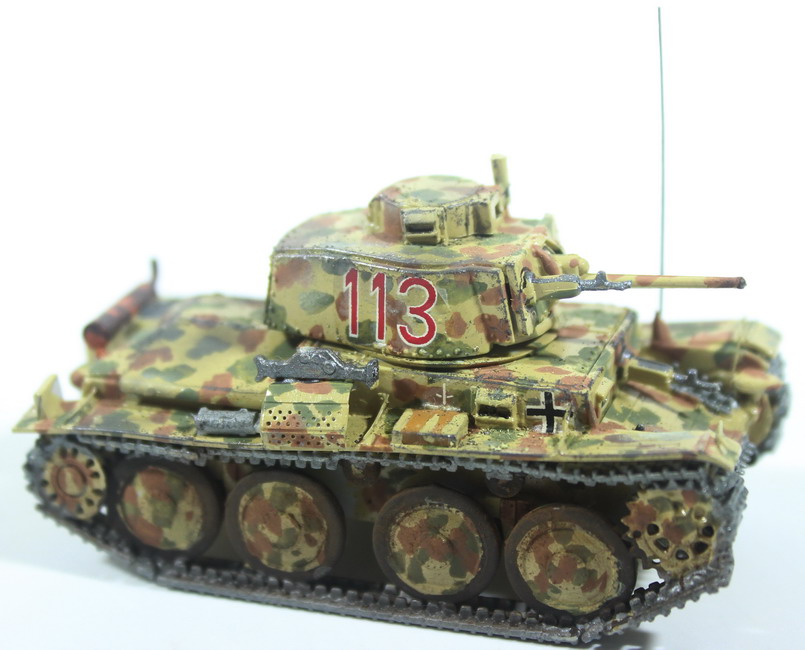 Maqueta carro 38 T, montado y pintado, 1/72, caja 4 Modeling tank 38 T, assembled and painted, 1/72, box 4