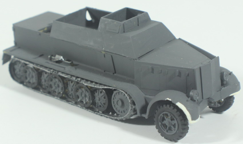 Modeling half track SdKfz 7, 8 T., Sonderkraftfahrzeug 7, assembled and painted, 1/72, box 9