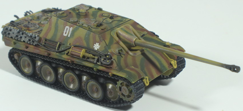 Modeling tank destroyer Jagdpanther, SdKfz 173, assembled and painted, 1/72, Dragon Armor, Diecast, caja 10