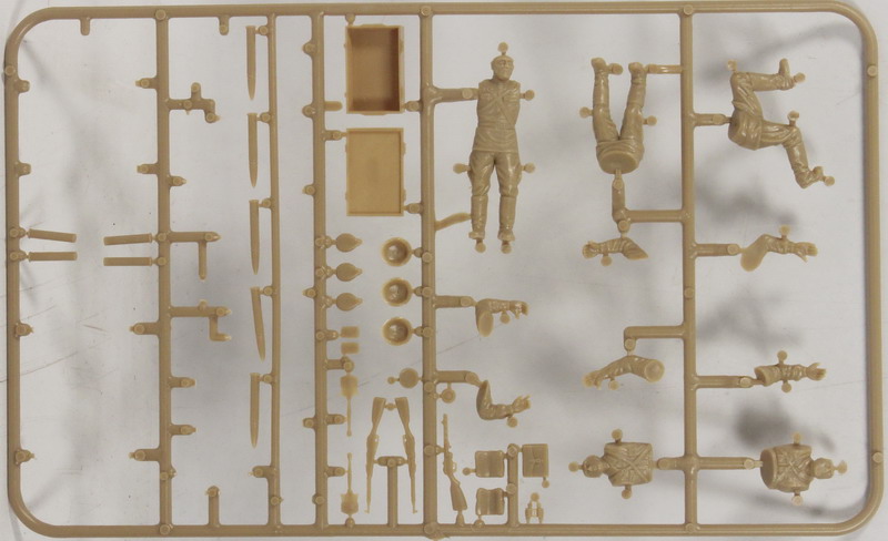 Modeling figures, Russian, gunners, cannon 76.2 cms, 1/35, Italeri