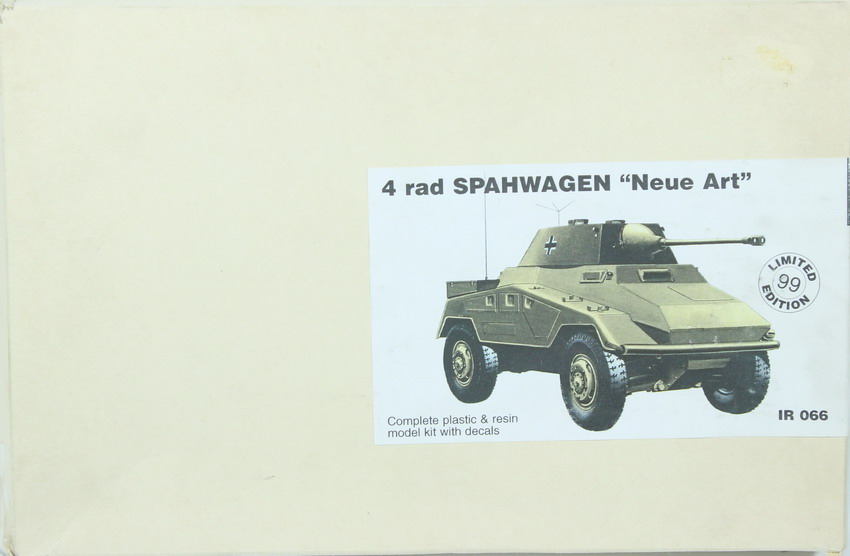 Modeling armored car Spahwagen, Neue Art, 4 rad, ref. 066, 1/35, Ironside