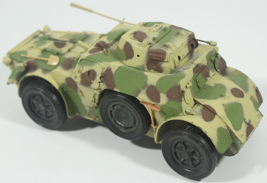 Modeling vehicle Autoblinda AB 41, 1/35, assembled & painted.