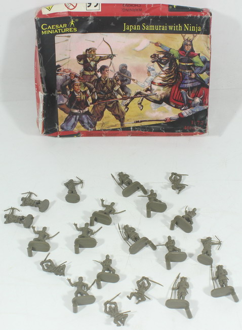 Modeling figures japan samurái with Ninja, ref. 003, 1/72, Caesar, incomplete