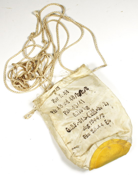Bag, silk, for projectile of 88 mm KwK 43. Panzerkanone L/71 Tiger II, Jagdpanther, Elephant y Nashorn,