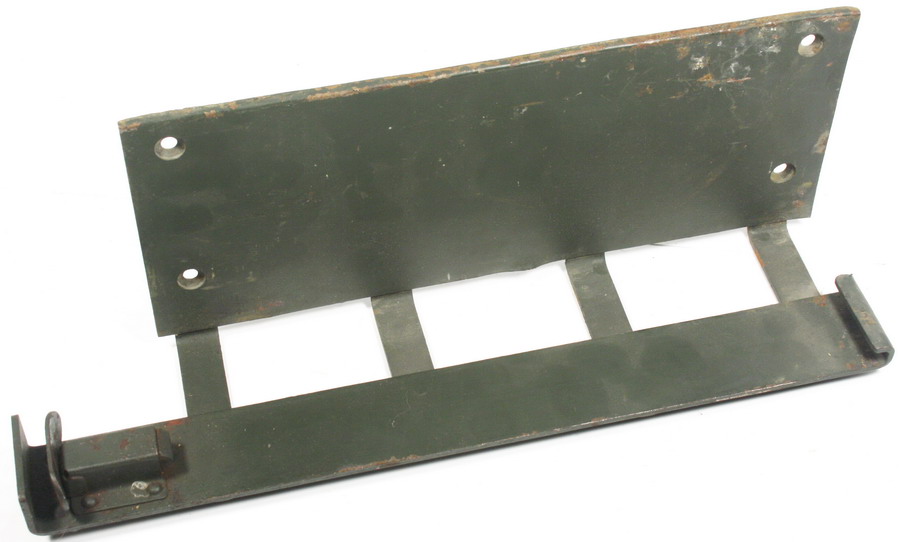 Support for the vehicles. pouches of MG (Gurtrommeltráger)