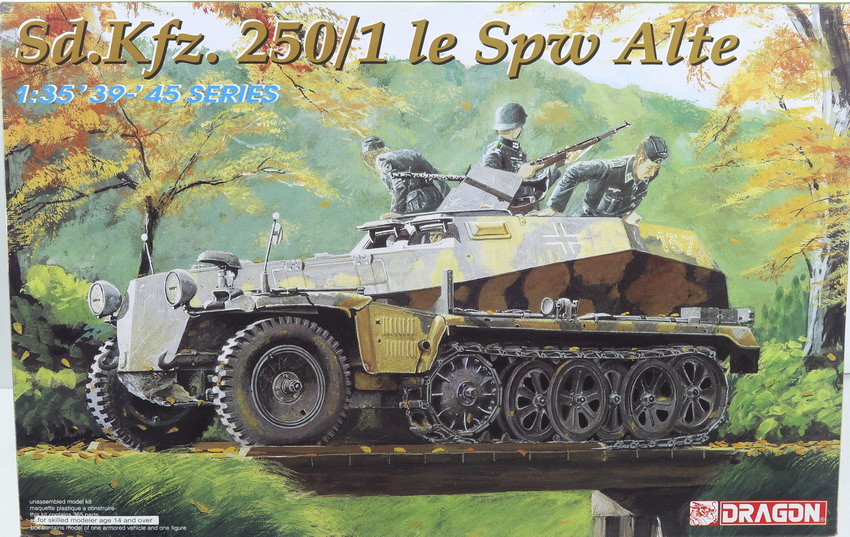 Modeling halftrack Sdkfz 251/1 , ref. 6117 , 1/35 , Dragón