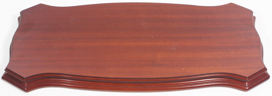Wood base: measures: 37,00 x 16,00 x 2,30 cms. ref. 34