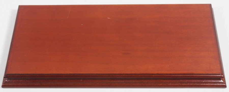 Wood base: measures: 31,00 x 10,50 x 2,30 cms. ref. 38