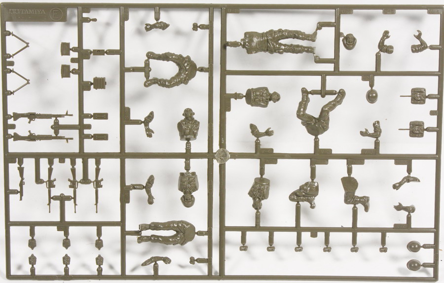 Modeling figures, USA Vietnam, crew M-1131/35, Tamiya, no box