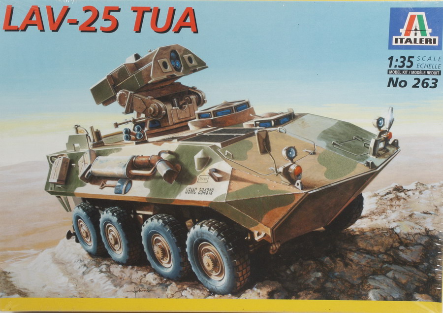 Modeling armored car, LAV-25, TUA, ref. 263, 1/35, Italeri