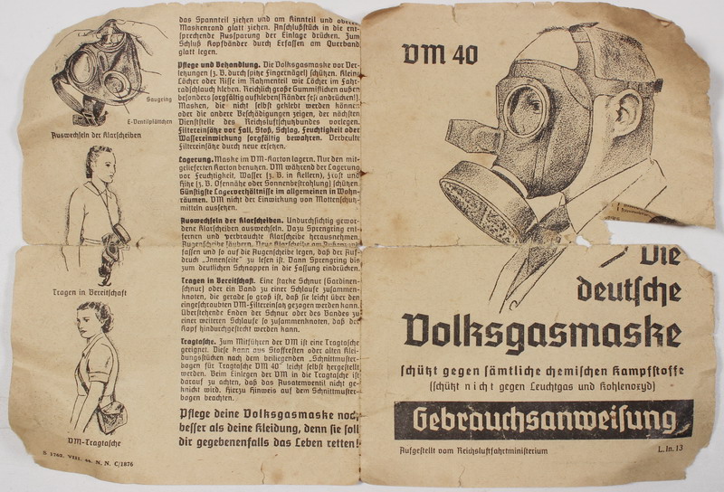 Operating manual gas mask mod. DM 40, Die Deutsche Volksgasmake, original German World War II.